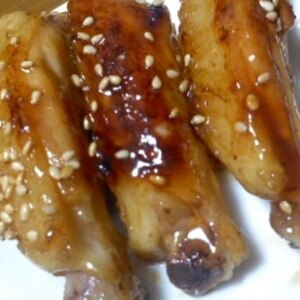 手羽中のゴマ照り焼き